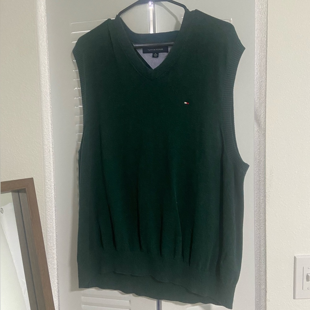 Tommy Hilfiger sweater vest